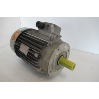 .4 KW 2900 RPM flens Asmaat  28mm B14. used